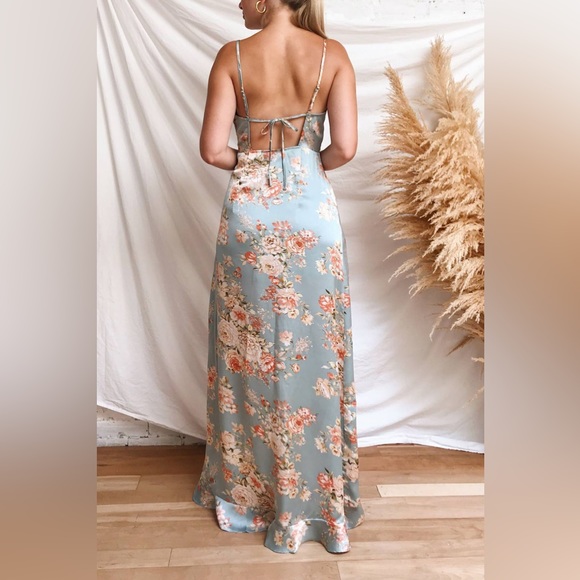 Dress Forum | Floral Ruffled Hi Low Dress - Picture 8 of 8